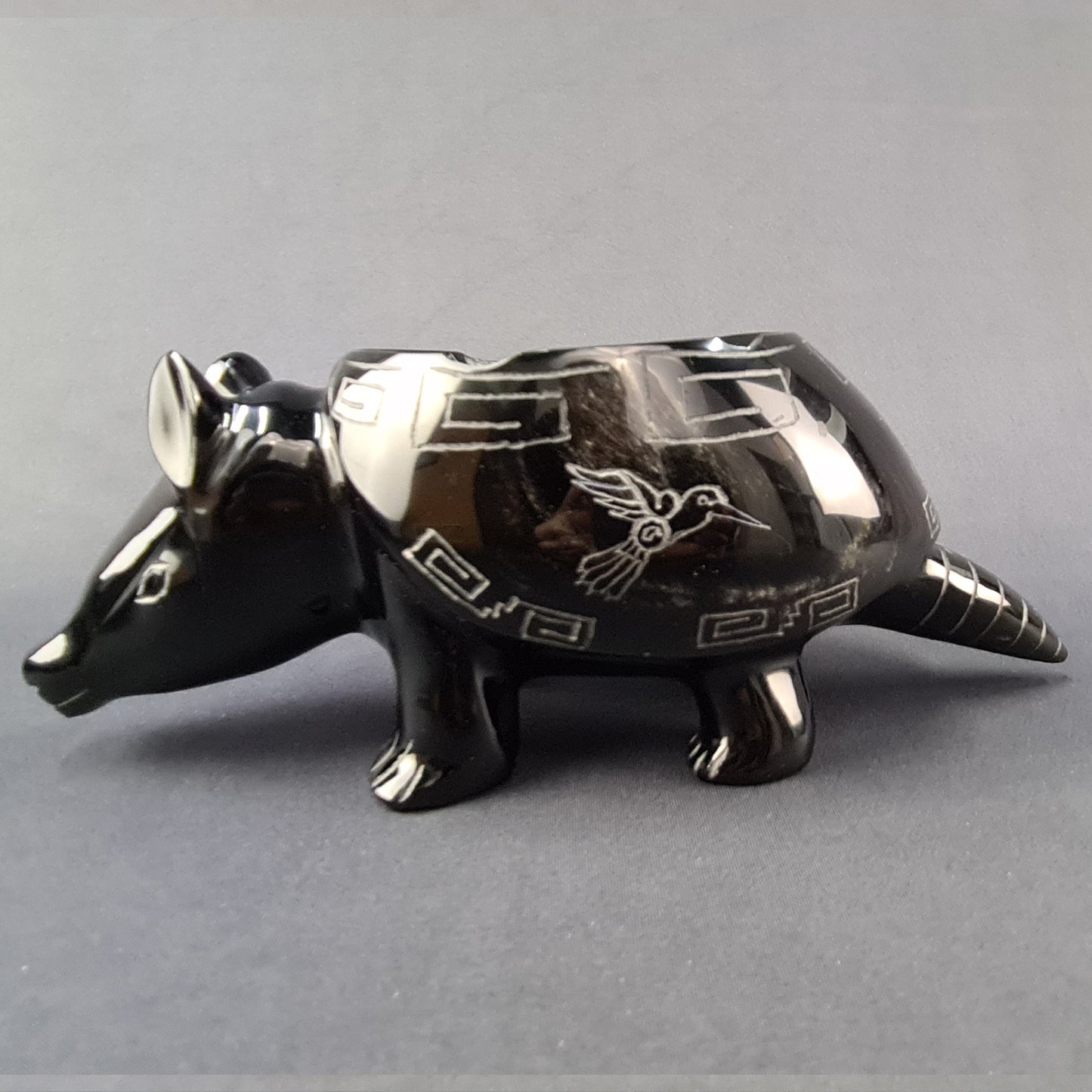 Obsidian Handmade Armadillo Artesanal de Obsidiana