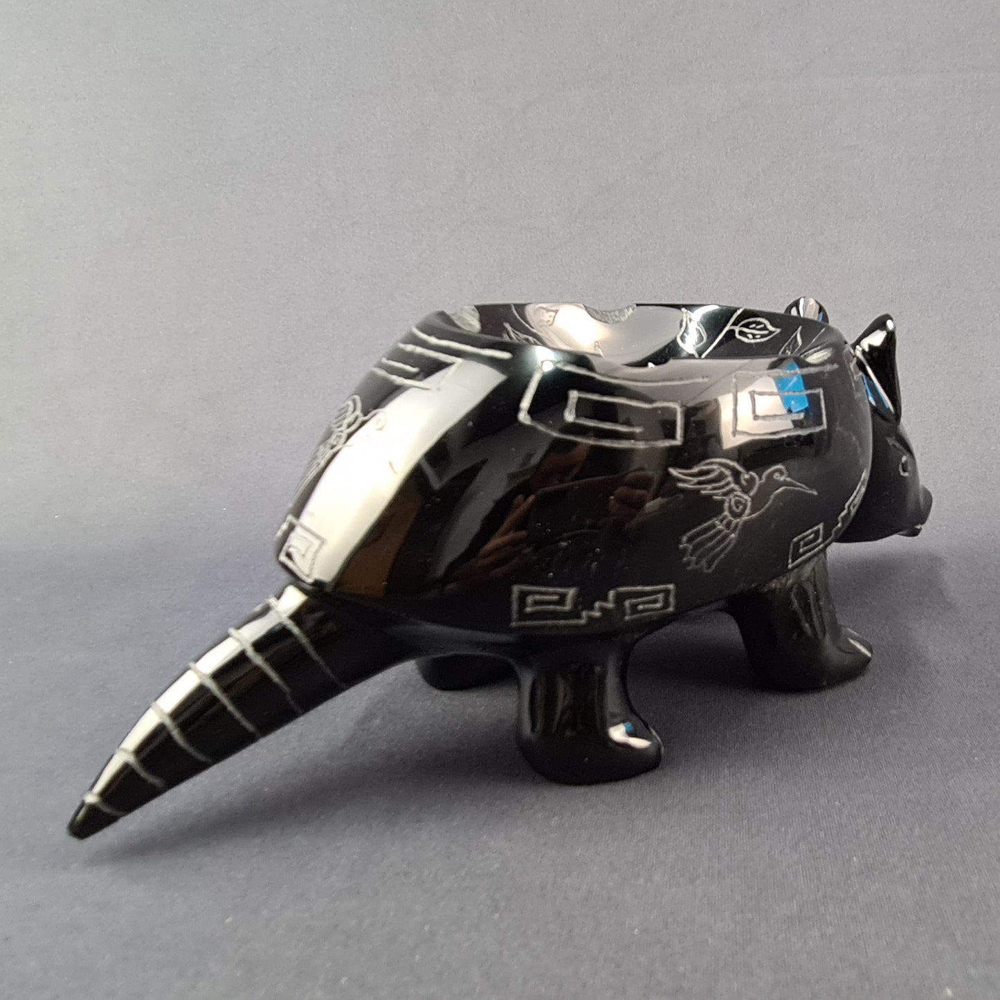 Obsidian Handmade Armadillo Artesanal de Obsidiana