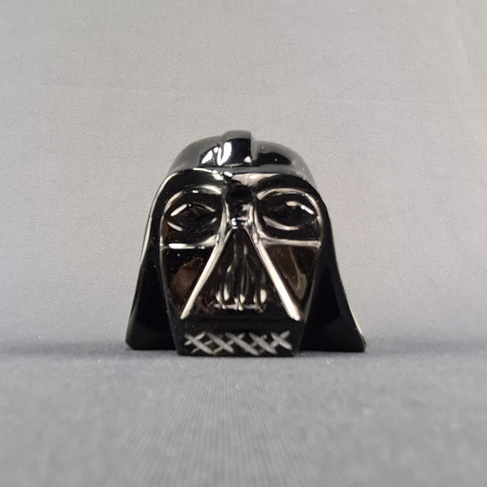 Obsidian handmade Darth Vader helmet / Casco Darth Vader artesanal de obsidiana