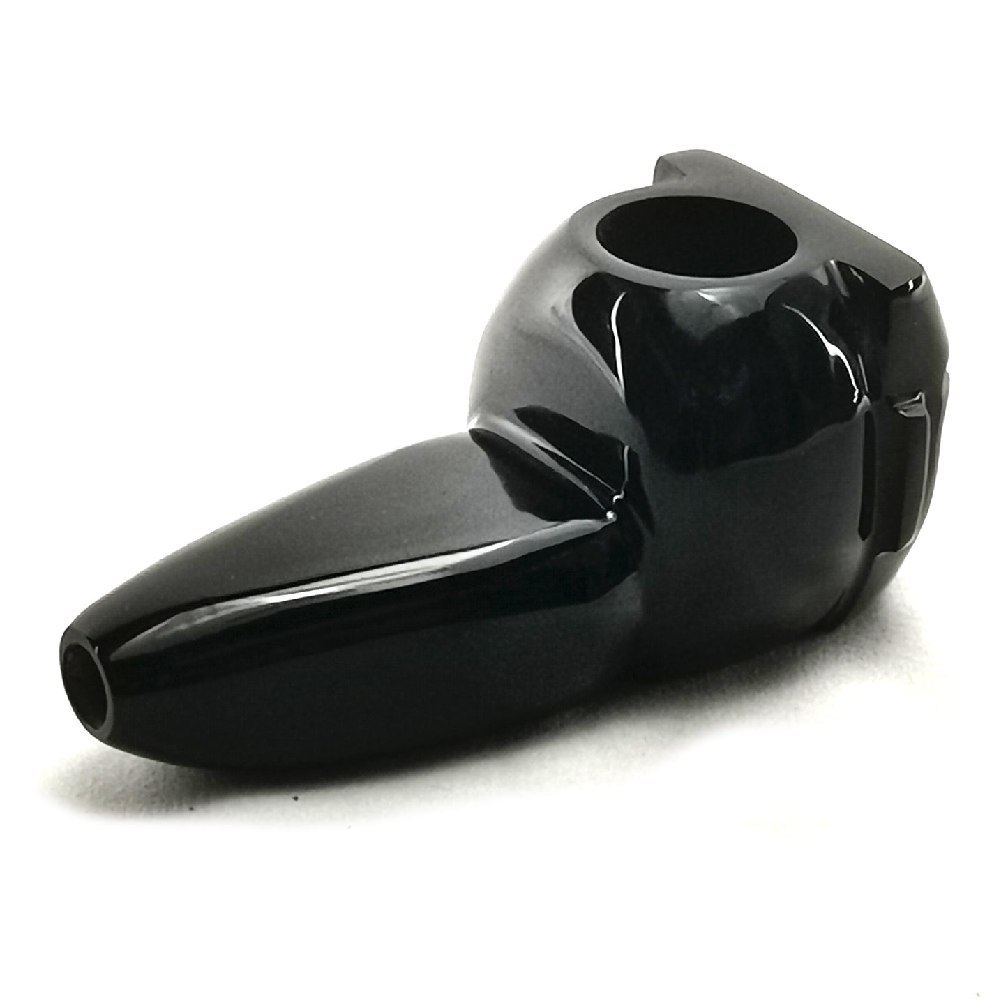 Obsidian handmade smoking pipe / Pipa artesanal de obsidiana