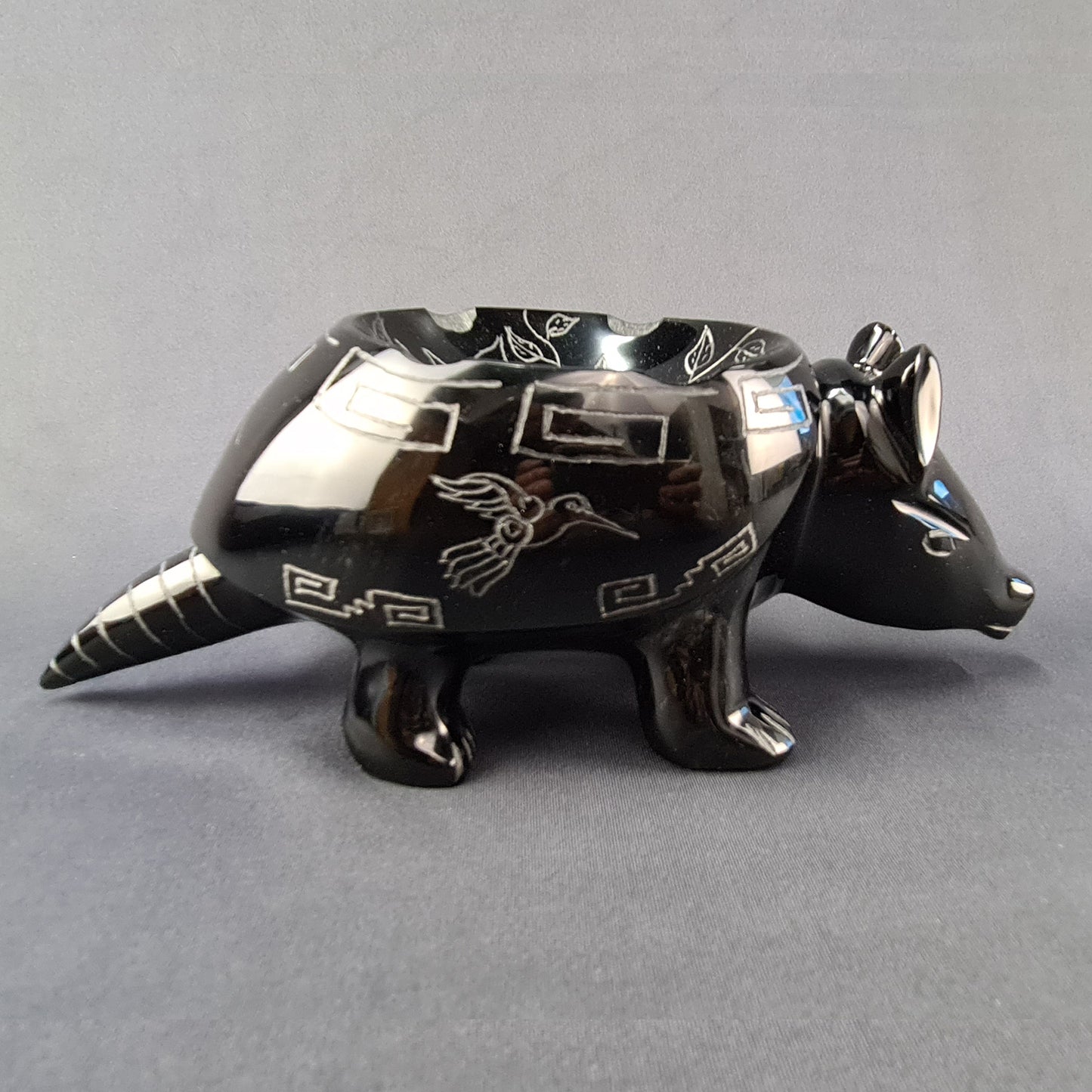 Obsidian Handmade Armadillo Artesanal de Obsidiana