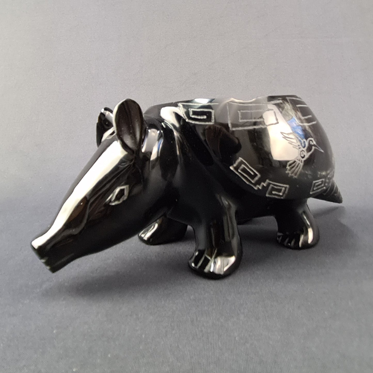 Obsidian Handmade Armadillo Artesanal de Obsidiana