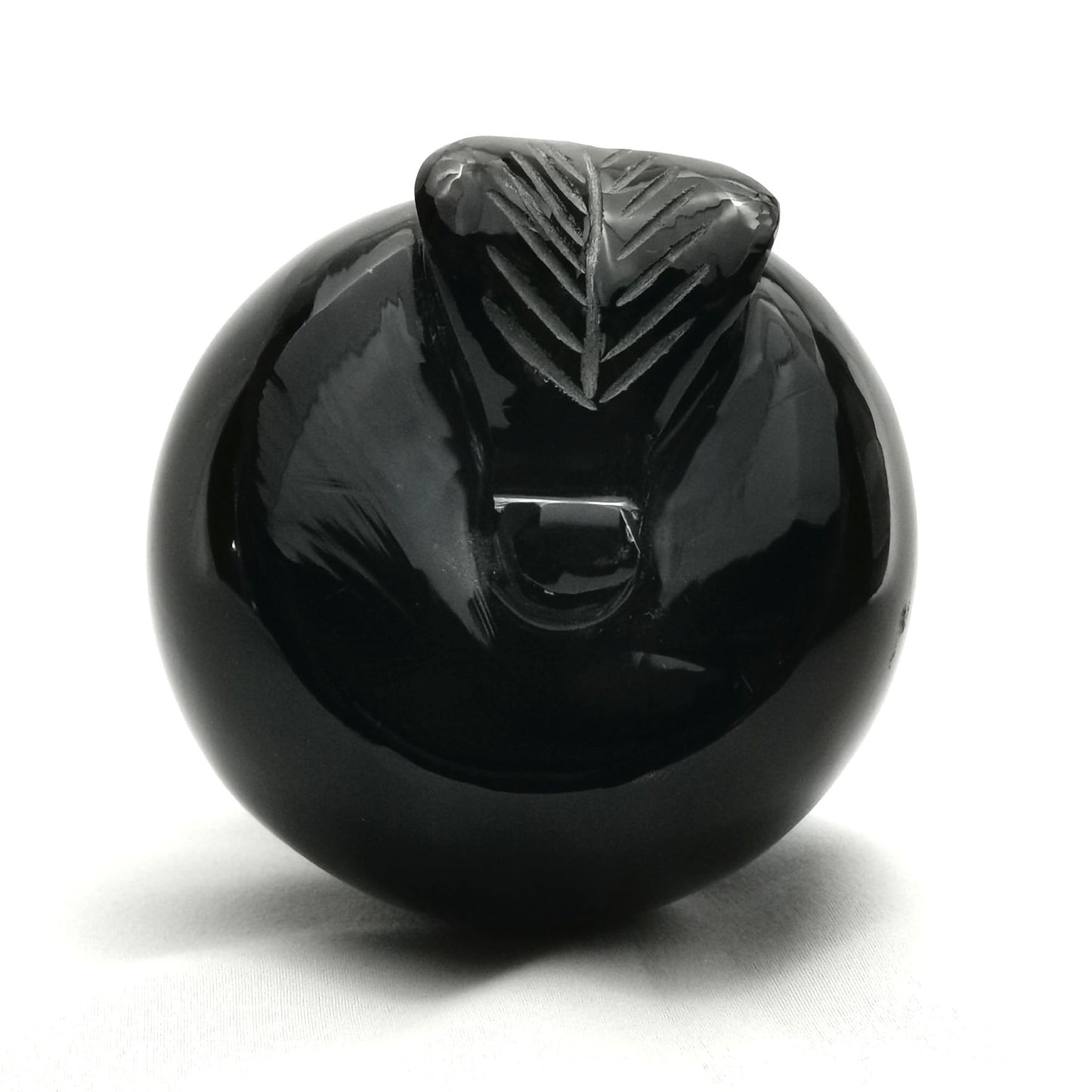 Obsidian handmade Apple / Manzana artesanal de obsidiana